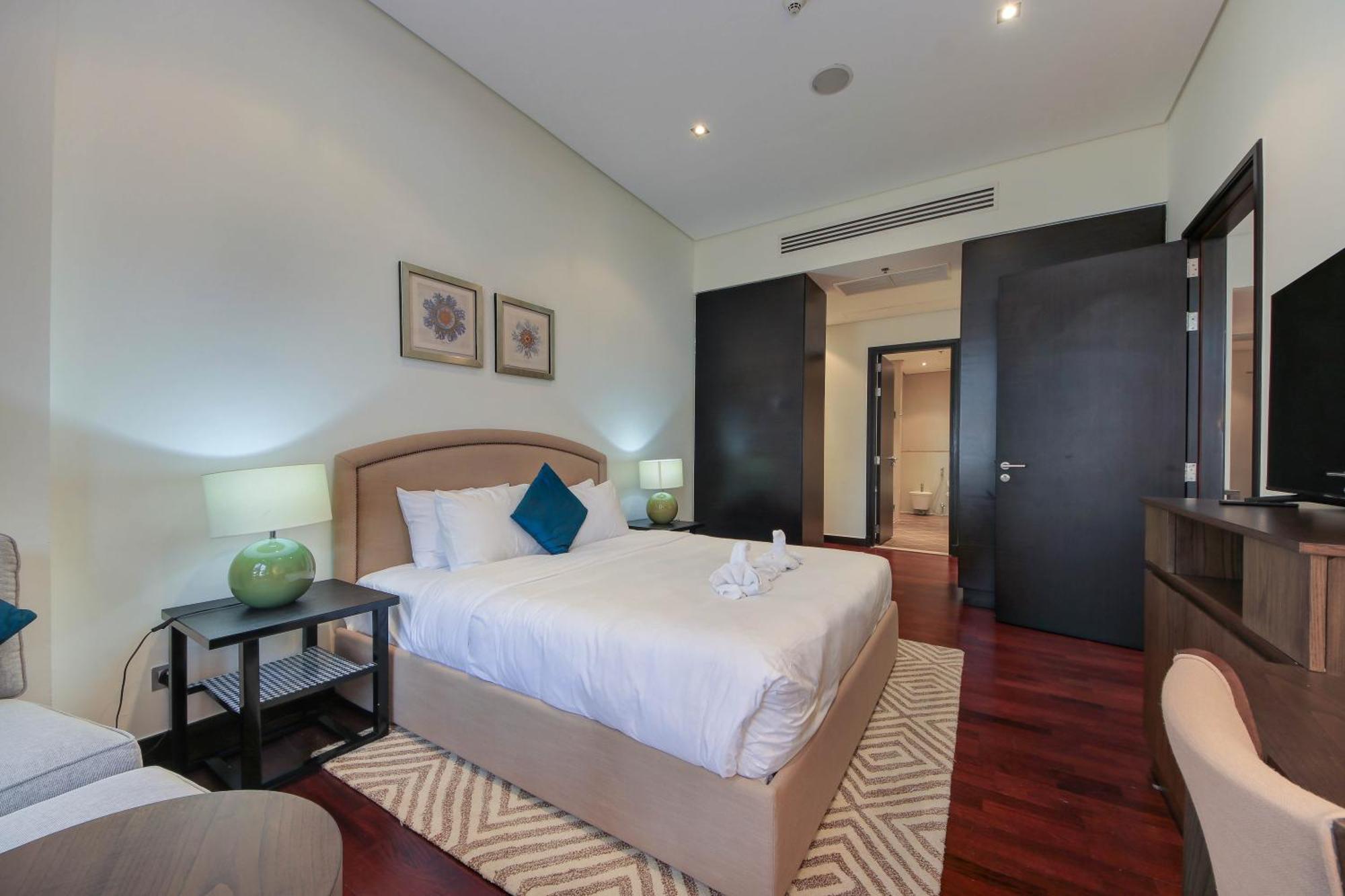 Luxe Getaways Royal Amwaj Palm Jumeirah Resort Apartment Holiday Home Ντουμπάι Δωμάτιο φωτογραφία